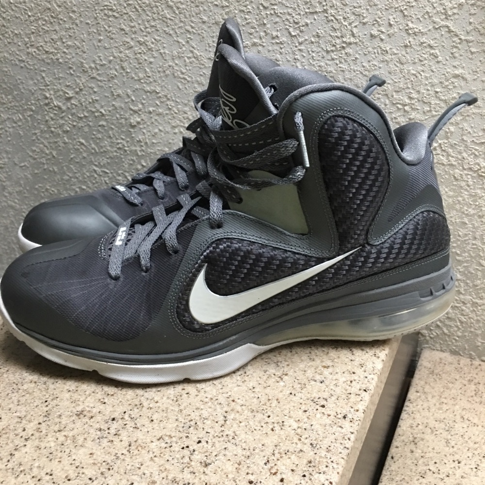 Nike LeBron 9 cool grey rare